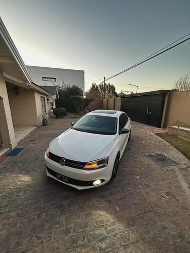 Volkswagen Vento 2.5 Luxury 170cv