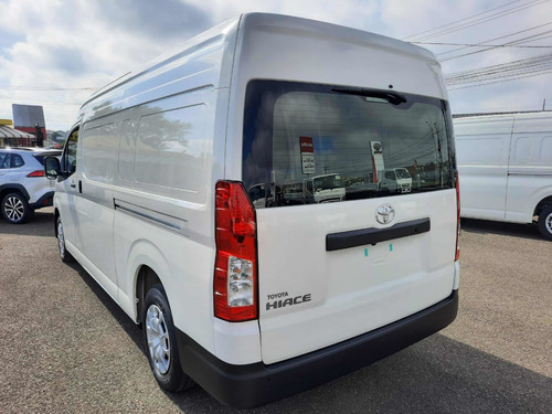 Imagen 2 de 7 de Toyota Hiacer Furgoneta 2023