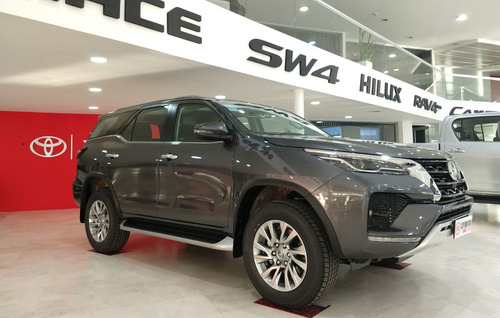 Toyota Sw4 4x4 Srx 2.8 Tdi 6 A/t 7a 0km Retira En Conces Of