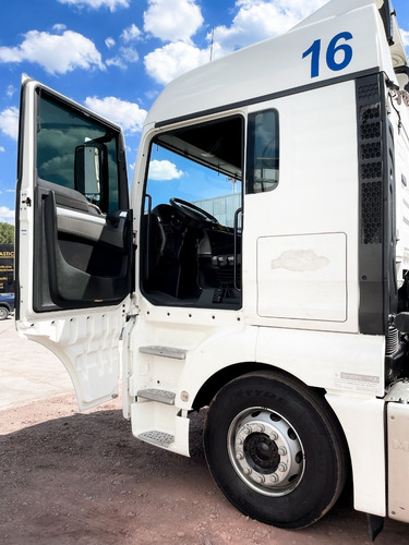 Imagen 7 de 11 de Tractocamion Man Tgx 26.480 2017 Seminuevo Precio Especial