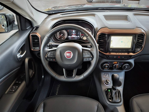 Imagem 9 de 14 de Fiat Toro 2.0 16v Turbo Diesel Volcano 4wd At9