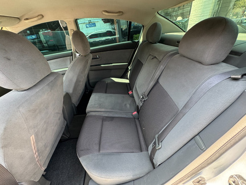 Nissan Sentra 2.0 S Aut. 4p