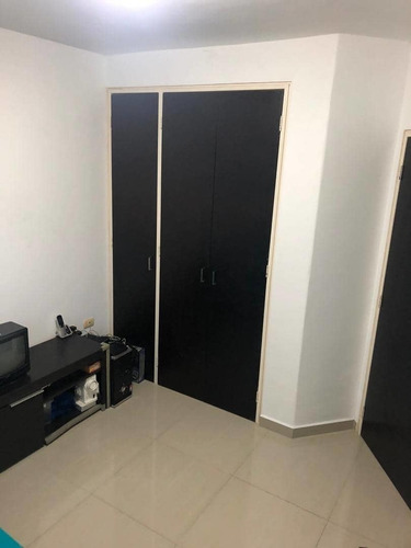 Imagen 18 de 26 de Leal Pérez Vende Townhouse En Mañongo, Villa Menhir