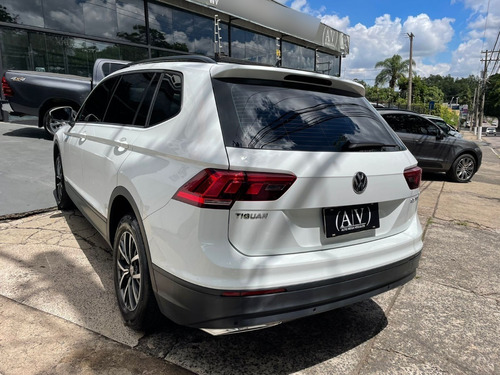 Imagem 6 de 9 de Volkswagen Tiguan 250 Aut. 2018