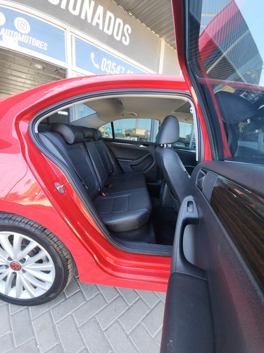 Volkswagen Vento 1.4 Highline 150cv At