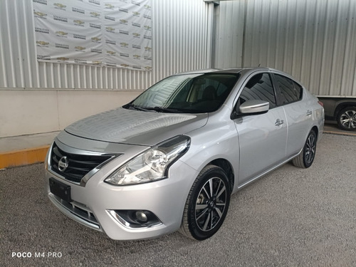 Nissan Versa 1.6 Exclusive Navi At