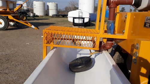 Acoplado Tanque Combinado Con Bebederos 15.000 Ltrs