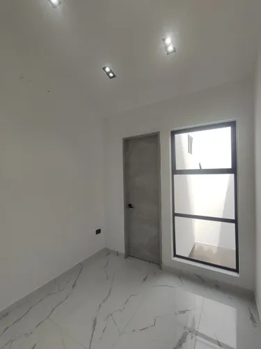 Casa En Venta En La Floresta. Cod V30703