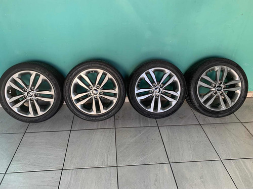 Imagem 3 de 9 de Hyundai