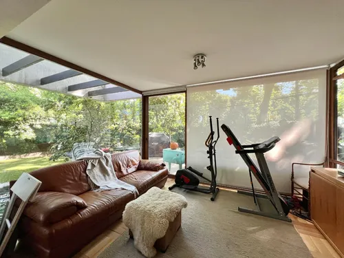 Espoz I Primer Piso Con Gran Jardín I Moderno Y Remodelado