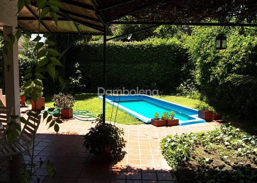 Casa En Venta En Moreno