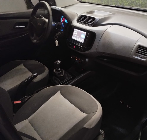 Imagen 9 de 21 de Chevrolet Spin 2016 1.8 Lt 5as 105cv