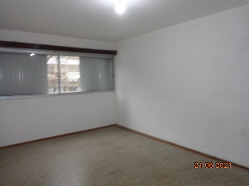 Vendo Ap 3 Dorm Al Frente U$ 55.000 Alquilado En $ 18.000 Por Anda