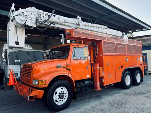 Camion Barrenador Con Canastilla 2001 International 4900