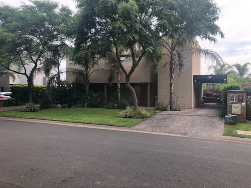 Venta Casa En Villanueva B° Santa Clara