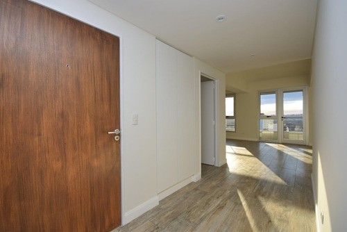 Imagen 10 de 30 de Excelente 4 Ambientes. Vistal Al Rio. Full Amenities.