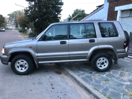 Isuzu Trooper 3.0 I Kuroi Wagon