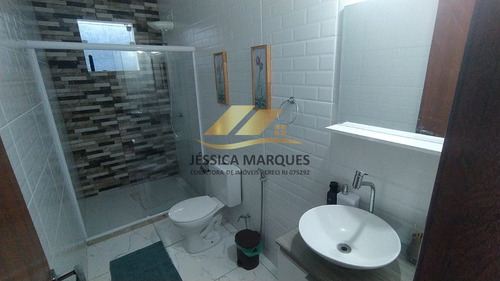 Imagem 8 de 12 de Casa 2 Quartos E Área Gourmet Em Unamar - Cabo Frio - 042jmp