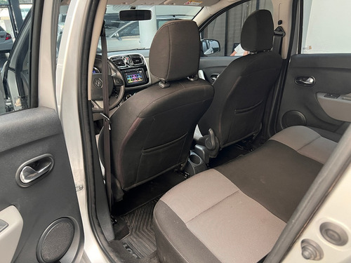 Renault Logan 1.6 Privilege 105cv