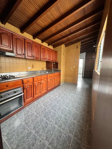 Apartamento En Venta. Laureles.