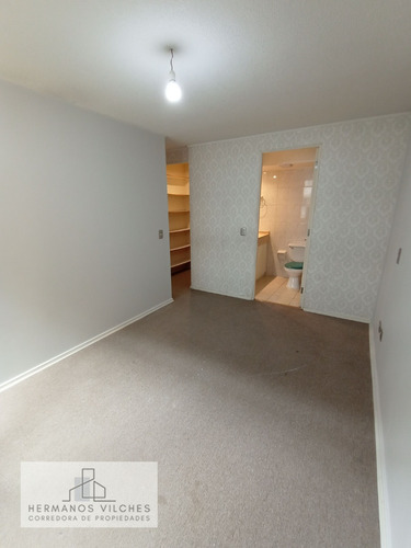 Dpto. 3 Dorm / 2 Baños / 1 Bod. Comuna De Santiago.-
