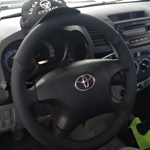 Imagen 1 de 4 de Funda Para Volante Cuero Cocido Genuino Toyota Luca Tiziano