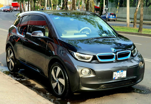 BMW i3 Mobility At