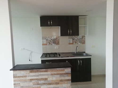 Imagen 4 de 15 de Apartamento En Venta Conjunto Residencial La Estancia 724-844