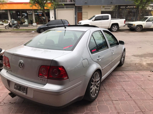Volkswagen Bora 1.8 Highline T 180cv 2013
