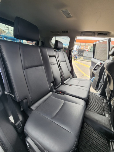 Imagen 14 de 25 de Toyota Prado 3.0 Tx-l Fl