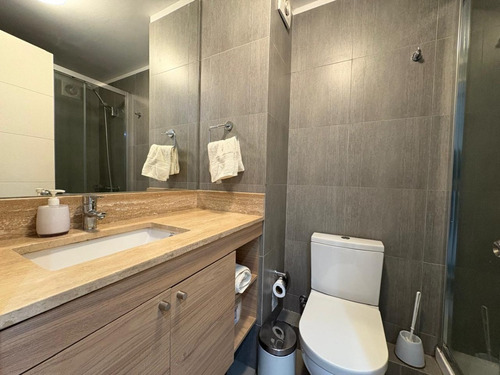 Departamento 2d2b + Est. En Lomas De San Andrés
