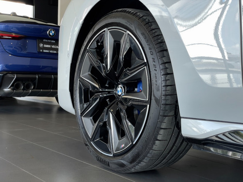 Bmw I7 M70 (eléctrico/automático) 2024