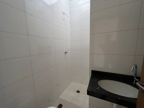 Imagem 13 de 20 de Sobrado 2 Dormitórios - 300 Metros Do Mar - Entrada R$ 140 Mil + Parcelas Direto - Aml159