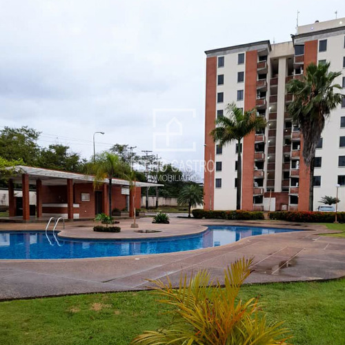 Se Vende Apartamento Ubicado En Las Peonias, Residencias Las Orquídeas Cuenta Con Piscina En Puerto Ordaz, Guayana, Venezuela