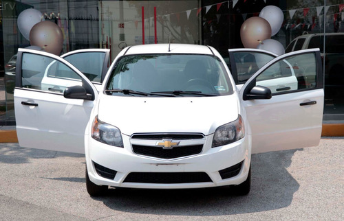 Imagen 10 de 15 de Chevrolet Aveo 2018 1.6 Ls At