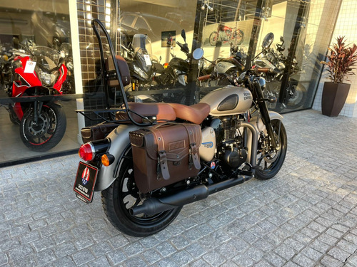 Royal Enfield Classic 350 Custom
