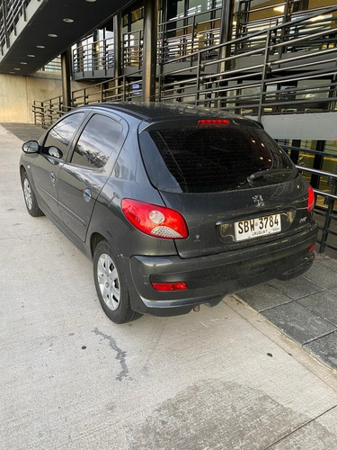 Peugeot 207 1.4 Active 75cv 2013