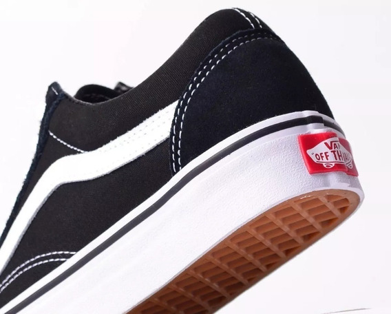 vans numero 33