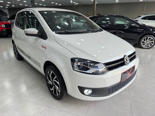 Volkswagen Fox 1.6 Vht Rock In Rio Total Flex 5p