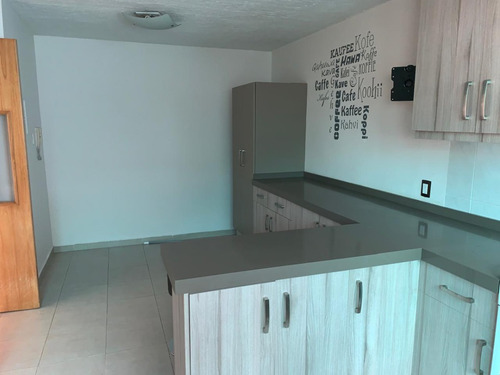 Excelente Casa En Condiminio En Cuajimalpa. 4 Recámaras. A 15 Min De Santa Fe E Interlomas