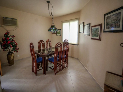 Imagem 7 de 30 de Apartamento À Venda - Reformado - Praia Das Pitangueiras - Guarujá Sp - 4 Dormitórios - 4 Banheiros - 2 Vagas - Ap4174 - 34711059