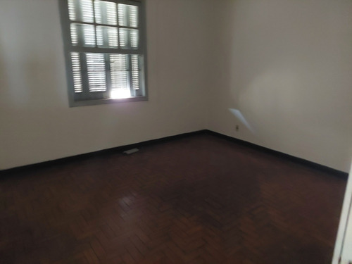 Casa Com Terreno 500 M² - Com 02 Casas - Aceita Permuta Parcial - Vila Ré