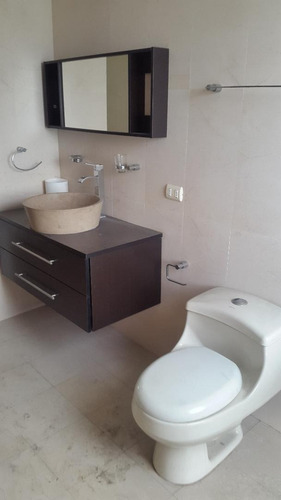 Imagen 11 de 18 de Vendo Ph 375m2 3h+s/3b+s/3pe Los Naranjos 8037