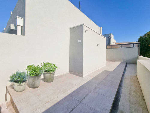 Townhouse De 165 M2 Totales. (103938)