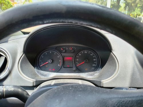 Volkswagen Gol 1.6 trendline 5vel aa mt