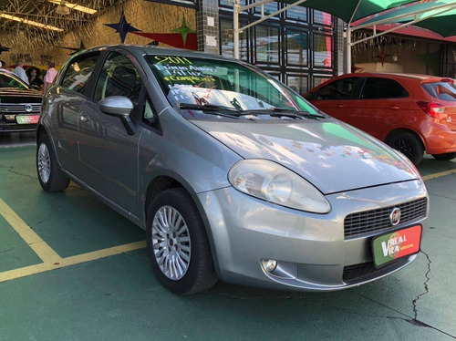 Fiat Punto 1.4 Attractive 8v Flex 4p Manual