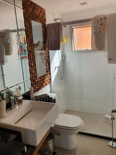 Imagem 2 de 7 de Apartamento À Venda No Bairro Vila Santa Catarina - São Paulo/sp - O-17247-28352