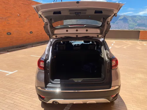 Renault Captur Intens 2.0 Automático En Perfecto Estado