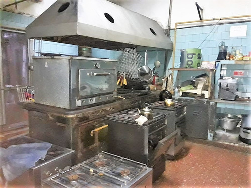 Imagen 2 de 5 de Dño.vende Cantina La Boca, Urg.-us$ 60mil-y Facilidades