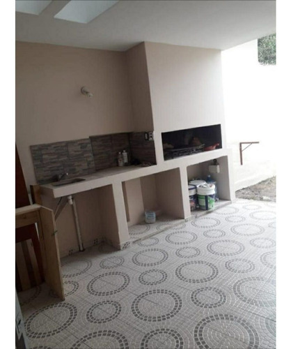 Imagen 10 de 12 de Casa En Venta En Barrio Escobar.